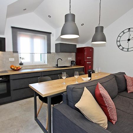 Apartman Gajka Supetar Ngoại thất bức ảnh
