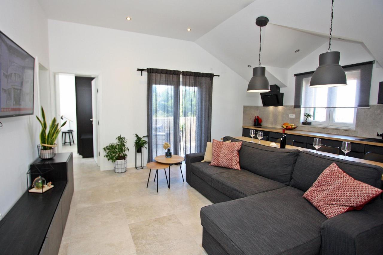 Apartman Gajka Supetar Ngoại thất bức ảnh