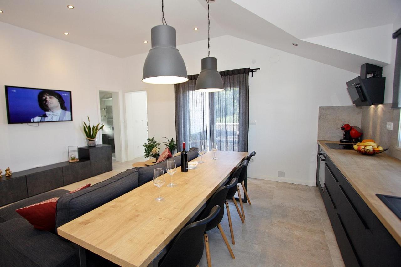 Apartman Gajka Supetar Ngoại thất bức ảnh