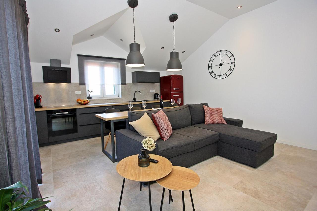Apartman Gajka Supetar Ngoại thất bức ảnh