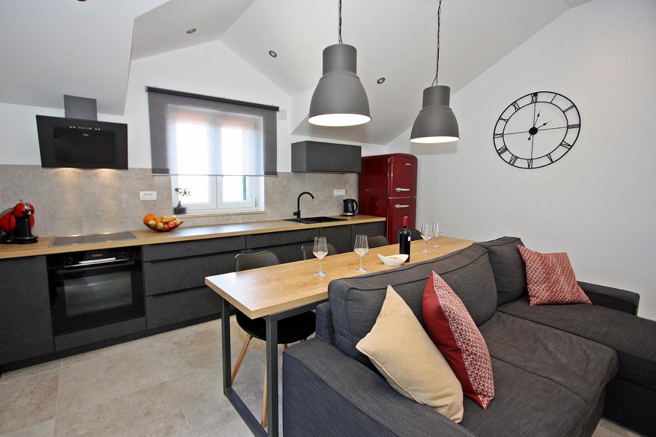 Apartman Gajka Supetar Ngoại thất bức ảnh